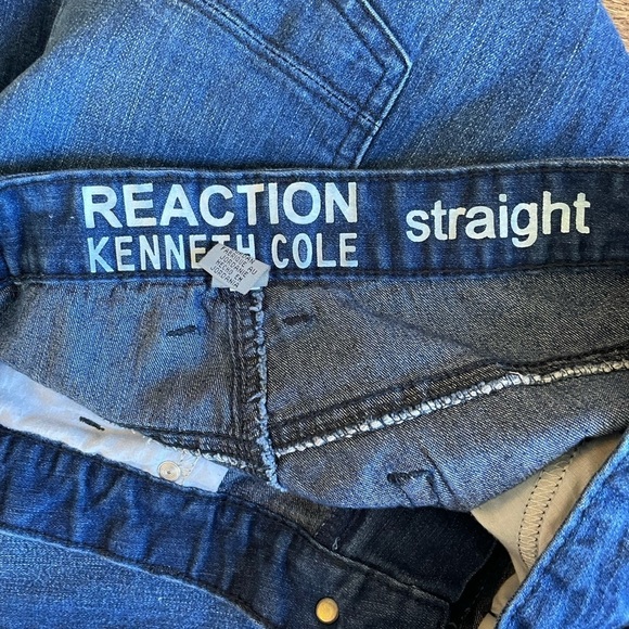 Kenneth Cole Reaction straight-leg Jeans. Size 32/30 - Picture 8 of 10